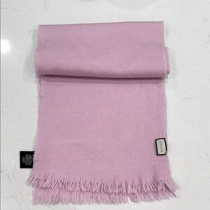 Gucci Soft Pink scarf with GG monogram prints